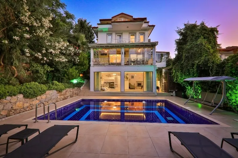 Real estate in Ovacik